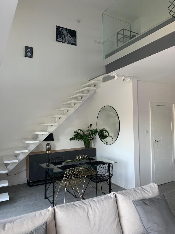 Ekskluzywny Penthouse Z Ogrodem W Centrum Lodzi Exterior foto