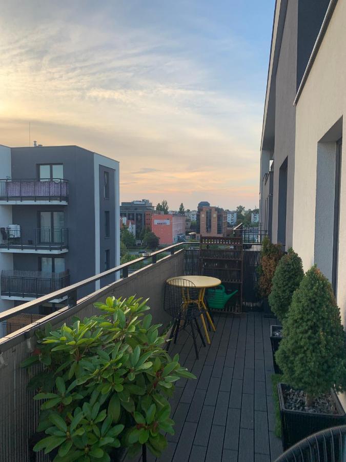 Ekskluzywny Penthouse Z Ogrodem W Centrum Lodzi Exterior foto